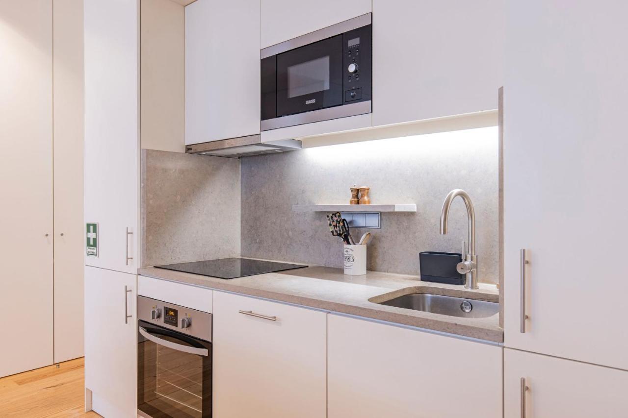 Modern Rustic Flat In Santos By Lovelystay Lisboa Εξωτερικό φωτογραφία