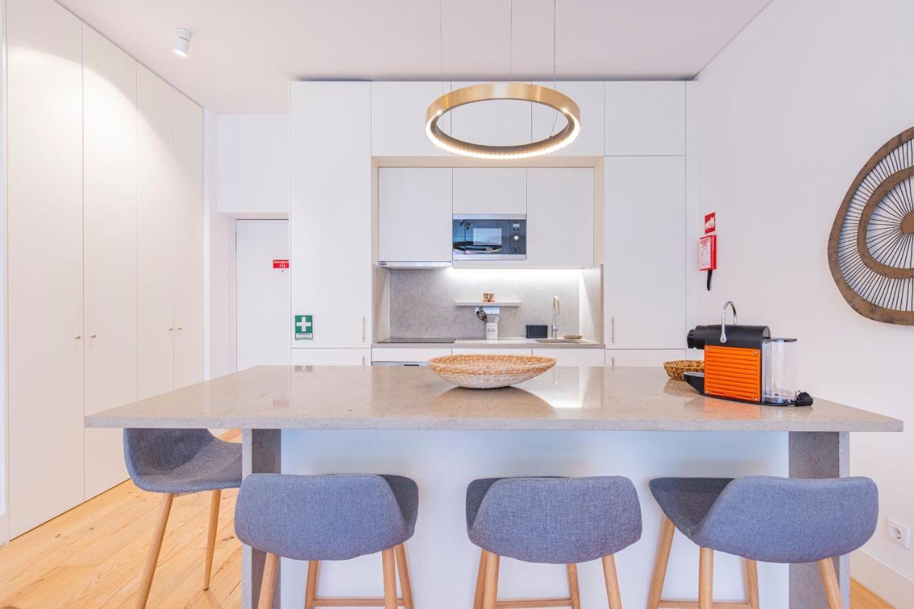 Modern Rustic Flat In Santos By Lovelystay Lisboa Εξωτερικό φωτογραφία