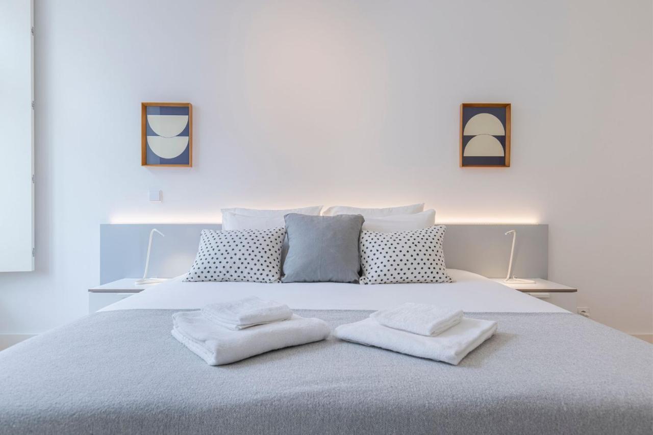 Modern Rustic Flat In Santos By Lovelystay Lisboa Εξωτερικό φωτογραφία